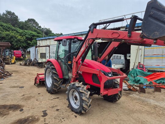 TYM 트랙터 TX553 (56마력) 앞좌측면
