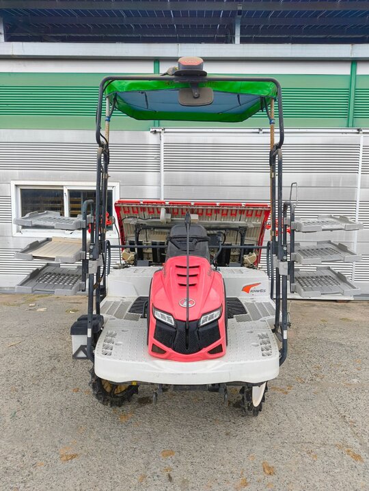 Kubota Rice transplanter KNW6S-GS (6Rows) 앞좌측면