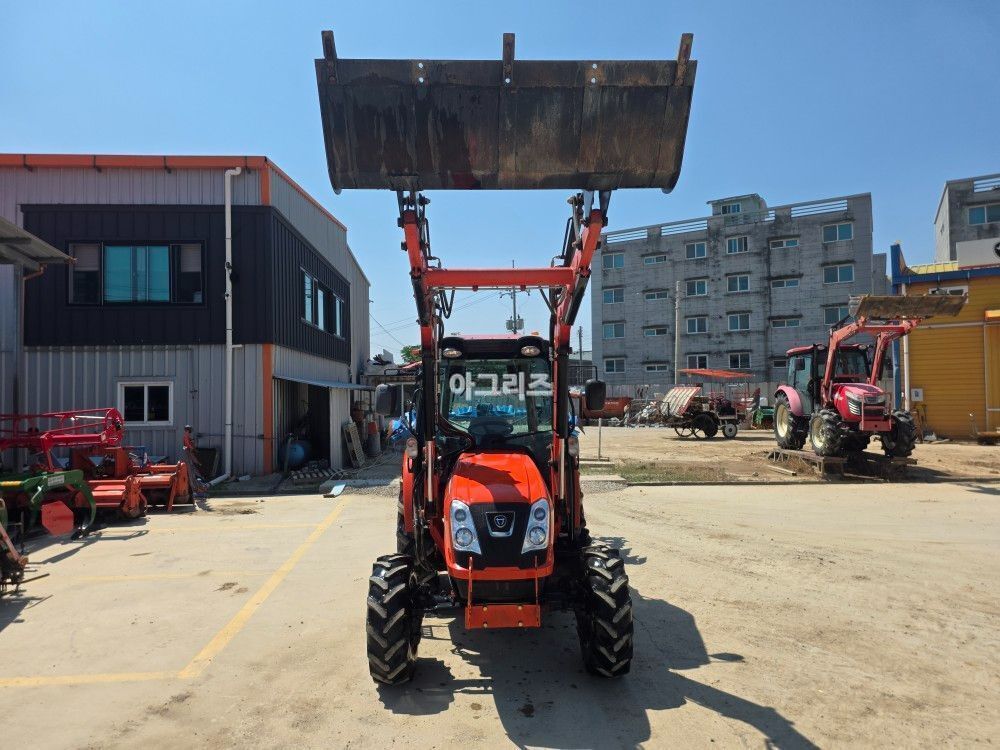 Daedong Tractor NX490 (49hp) 뒤우측면