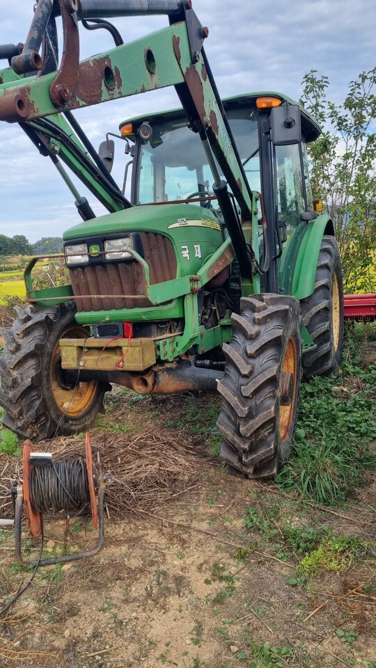 JohnDeere Tractor 5525 (88hp)