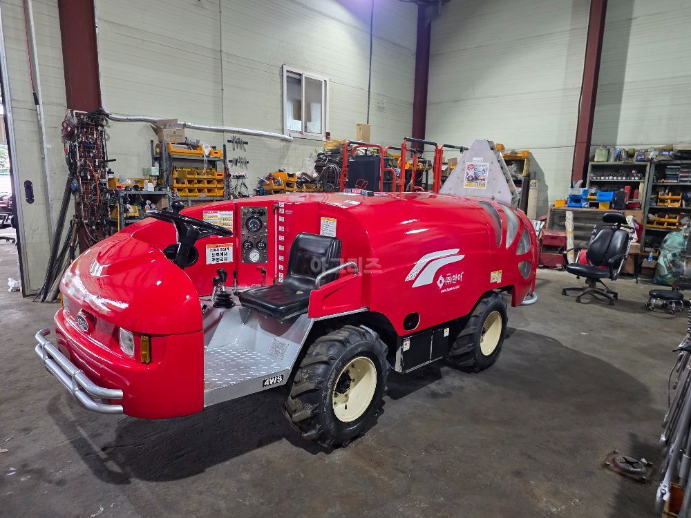 Speed Sprayer HA-1000WMS V  뒤우측면