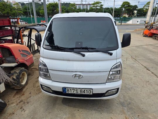 Hyundai 포터2. 오토 포터 2  앞좌측면