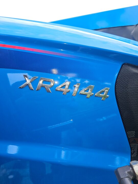 LS 트랙터 XR4144 (46마력) 앞좌측면