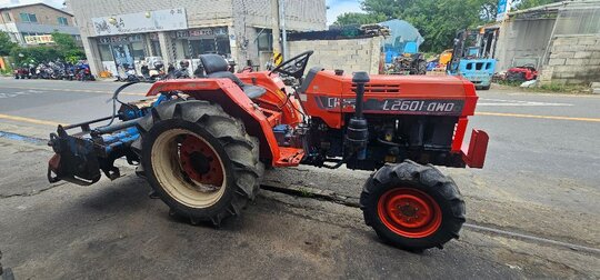 Daedong Tractor L2601 (26hp) 앞좌측면