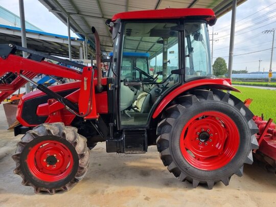 TYM 트랙터 T552 (55마력) 앞좌측면