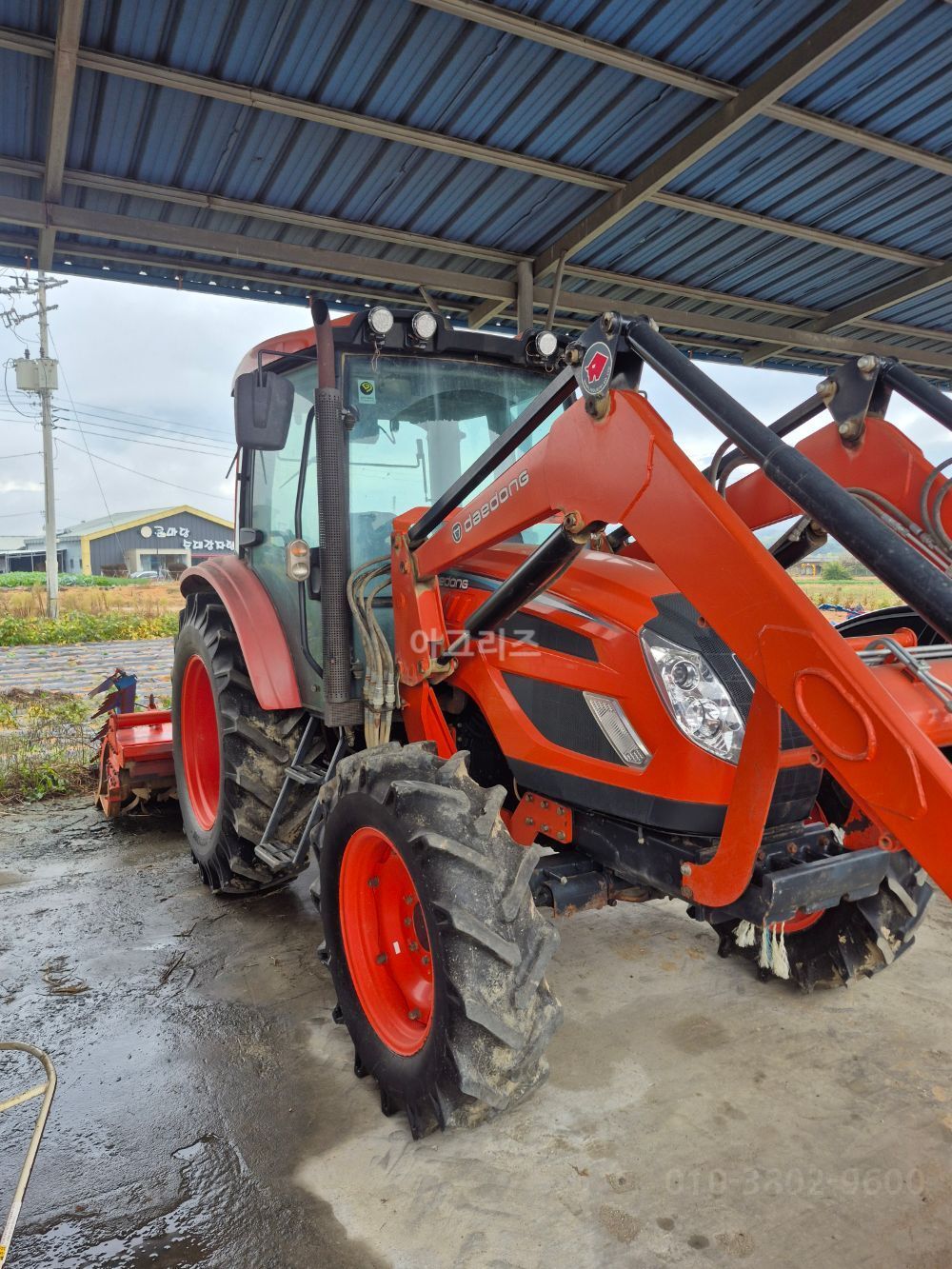 대동 트랙터 PX900VC (94마력) 뒤우측면