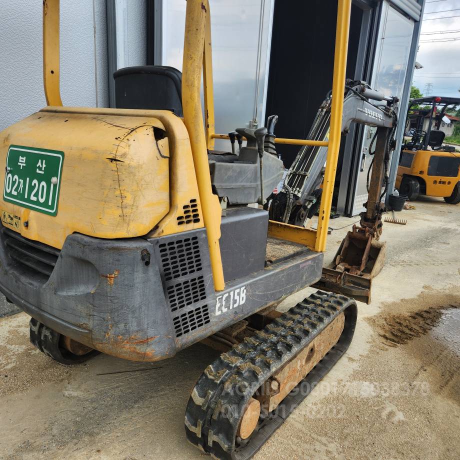  Excavator EC15B미니굴삭기  측면