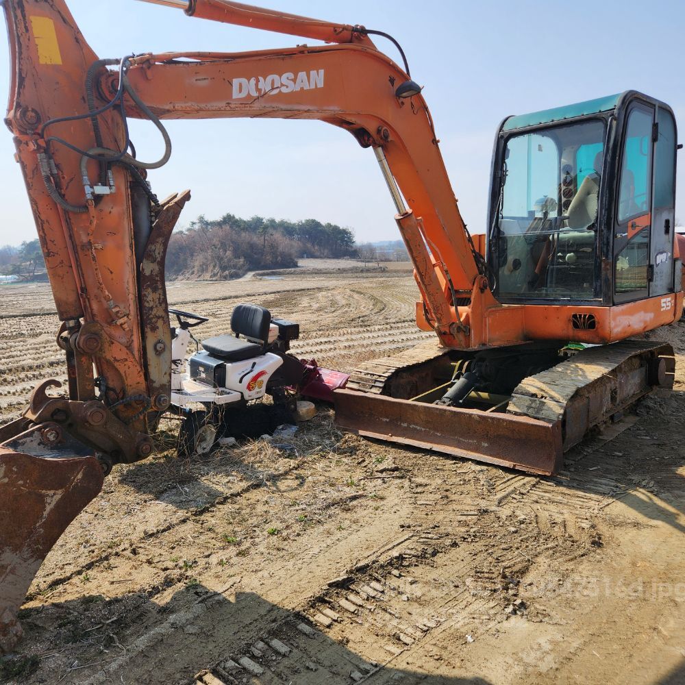  Tractor 트랙터  뒤우측면