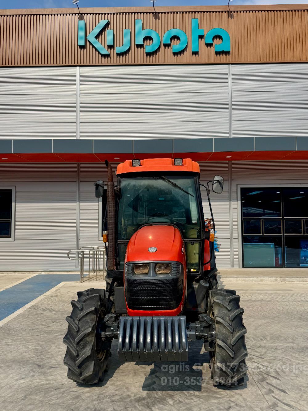 Daedong Tractor D581 (58hp) 뒤우측면