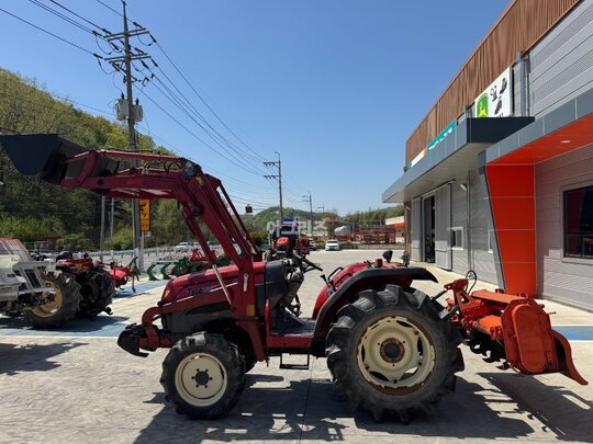 TYM Tractor T390 (39hp) 앞좌측면