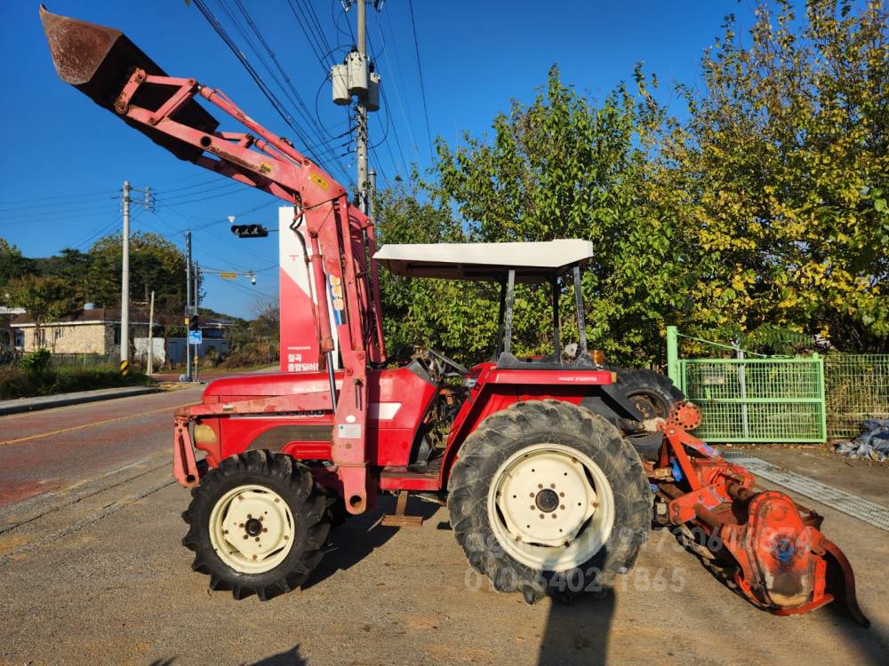 LS Tractor LT470D (45hp) 앞좌측면