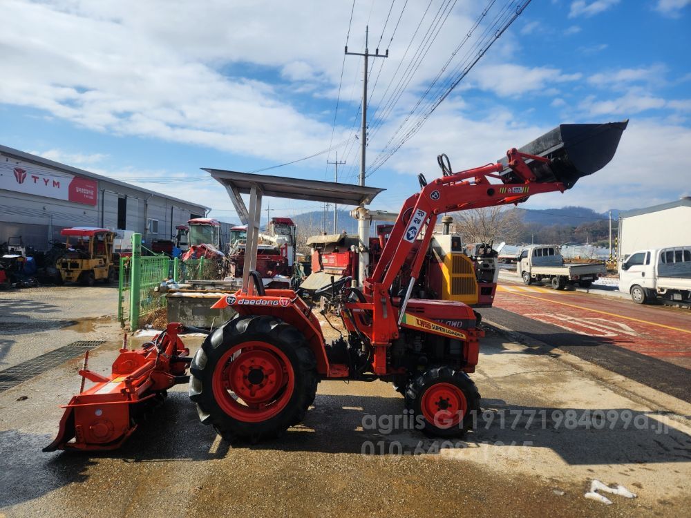 Daedong Tractor L2601-4WD (26hp) 뒤우측면