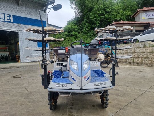  Rice transplanter NP60 (6Rows) 앞좌측면