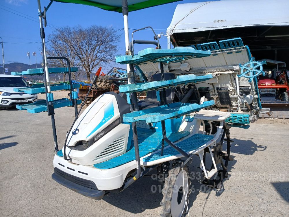 구보다 이앙기 kep67 () 뒤우측면