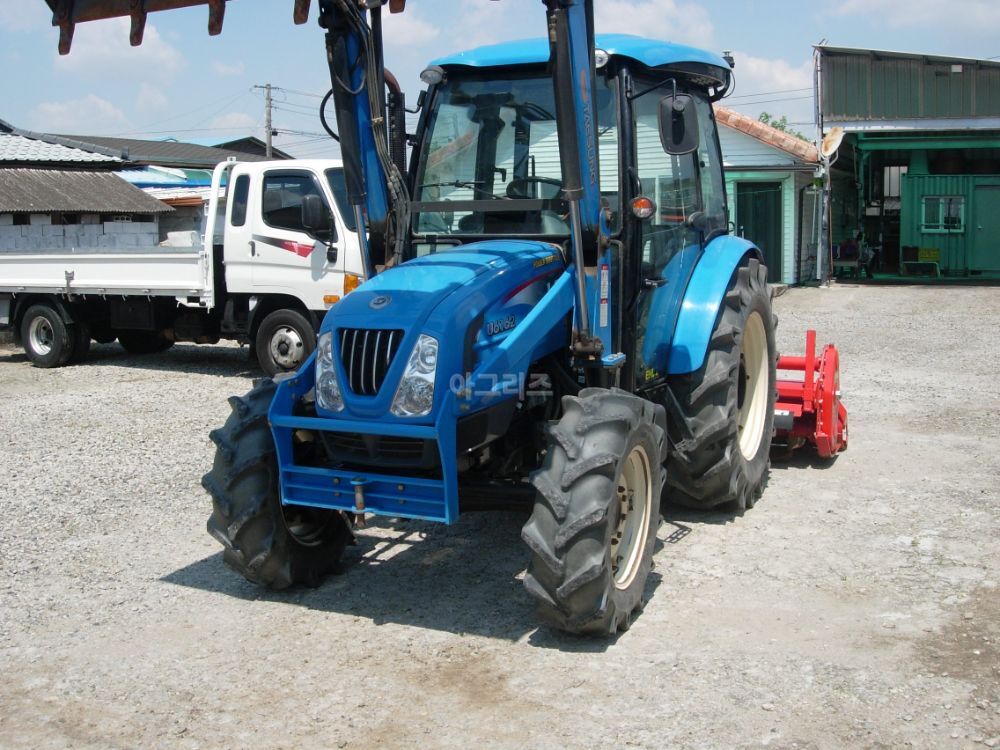 LS Tractor U6162 (62hp) 뒤우측면