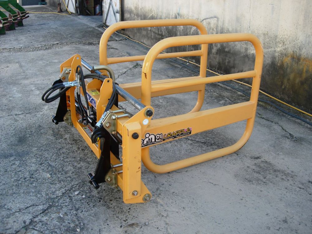  Bale Gripper SH-G13LA  뒤우측면