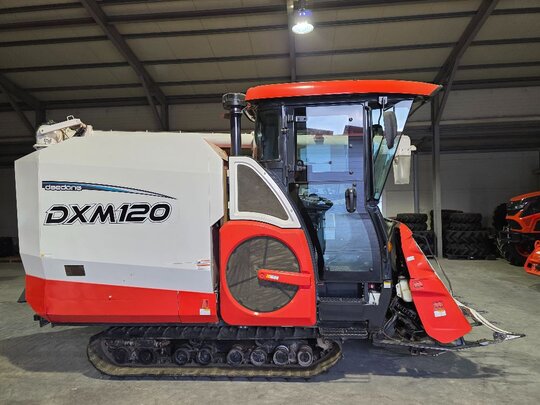 대동 콤바인 DXM120 (6조식) 앞좌측면