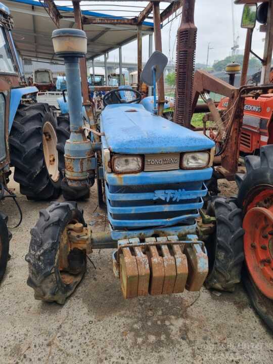 TYM 트랙터 TS3840 앞좌측면