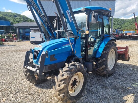LS Tractor U6157 (57hp) 앞좌측면