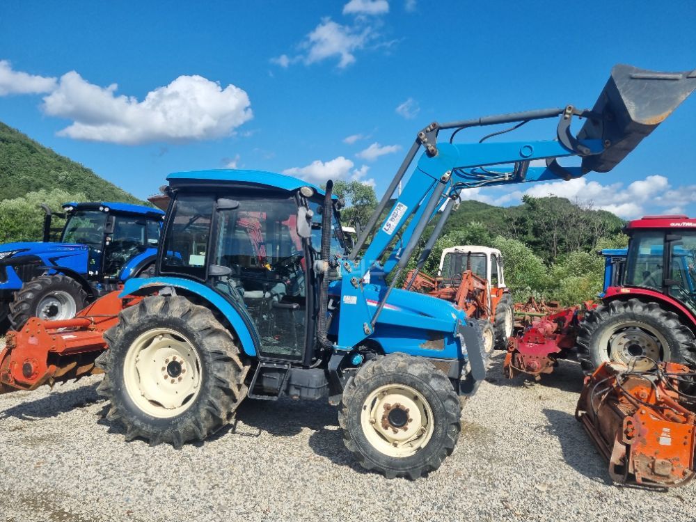 LS Tractor U6157 (57hp) 뒤우측면