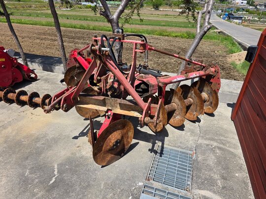 성우 쟁기 8련원판 앞좌측면