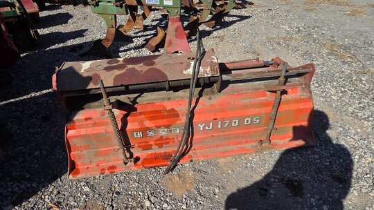 영진기계 로타리 175이동식로타베이터 (경폭175cm) 앞좌측면