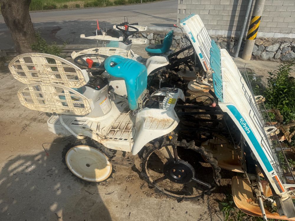 Kubota Rice transplanter JC4 (4Rows) 뒤우측면