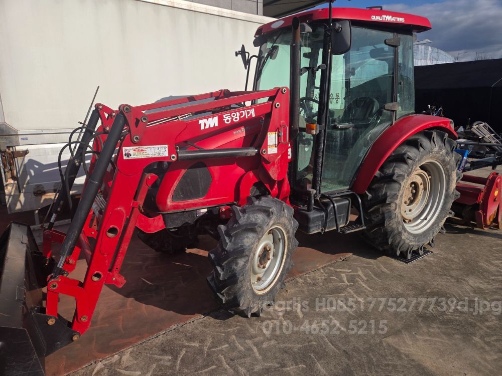 TYM 트랙터 TX553 (56마력) 뒤우측면