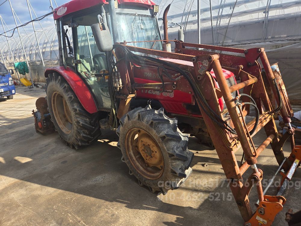 TYM Tractor T720 (72hp) 뒤우측면