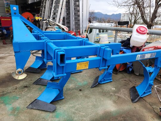  Plow 세웅 PS1706  앞좌측면