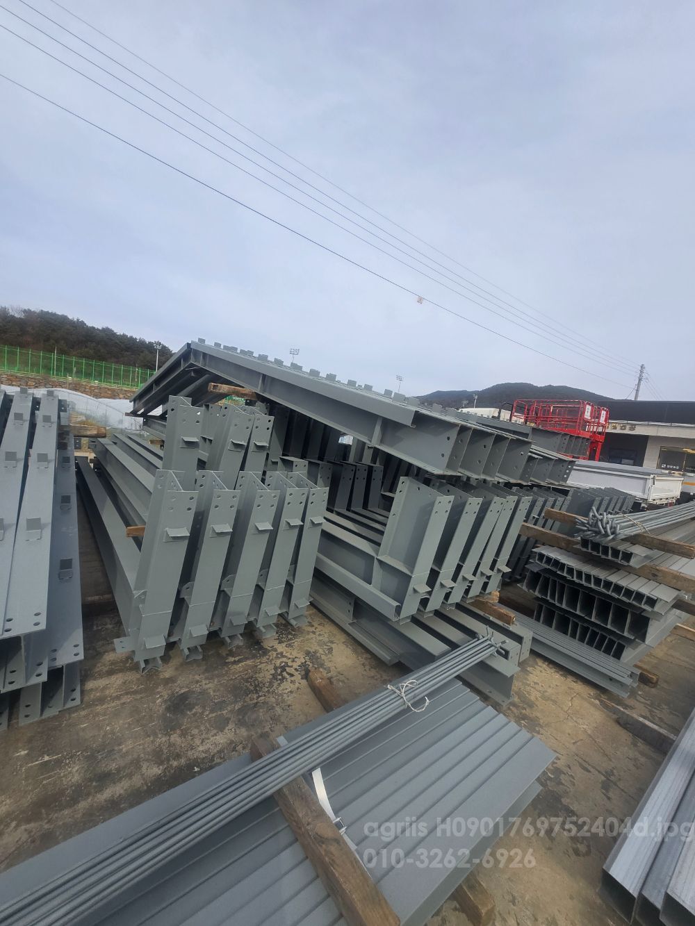  H철골 호이스트 포함 판매합니다  60평창고 호이스트 2톤포함  뒤우측면