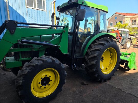 JohnDeere Tractor 5510 (85hp) 앞좌측면