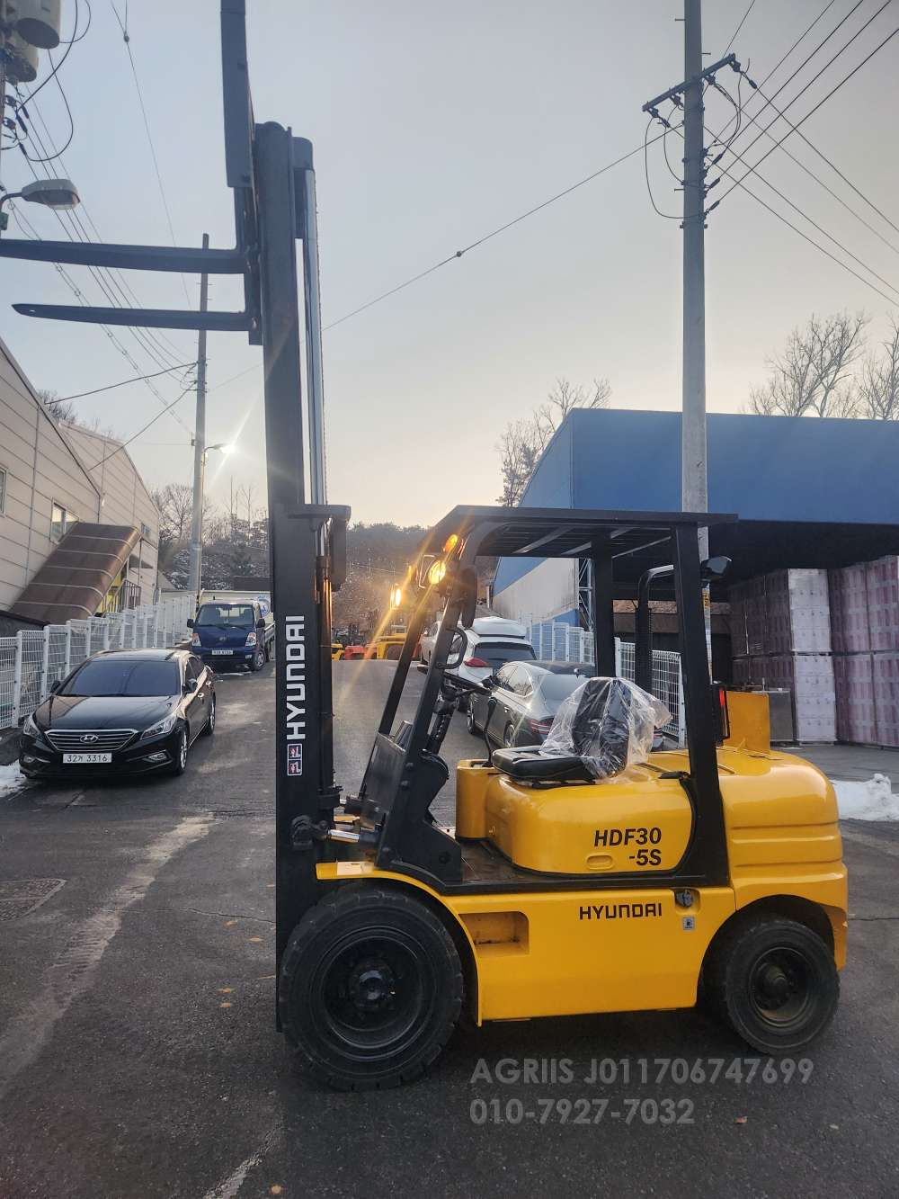  Forklift 현대 3톤 디젤 지게차  운전석