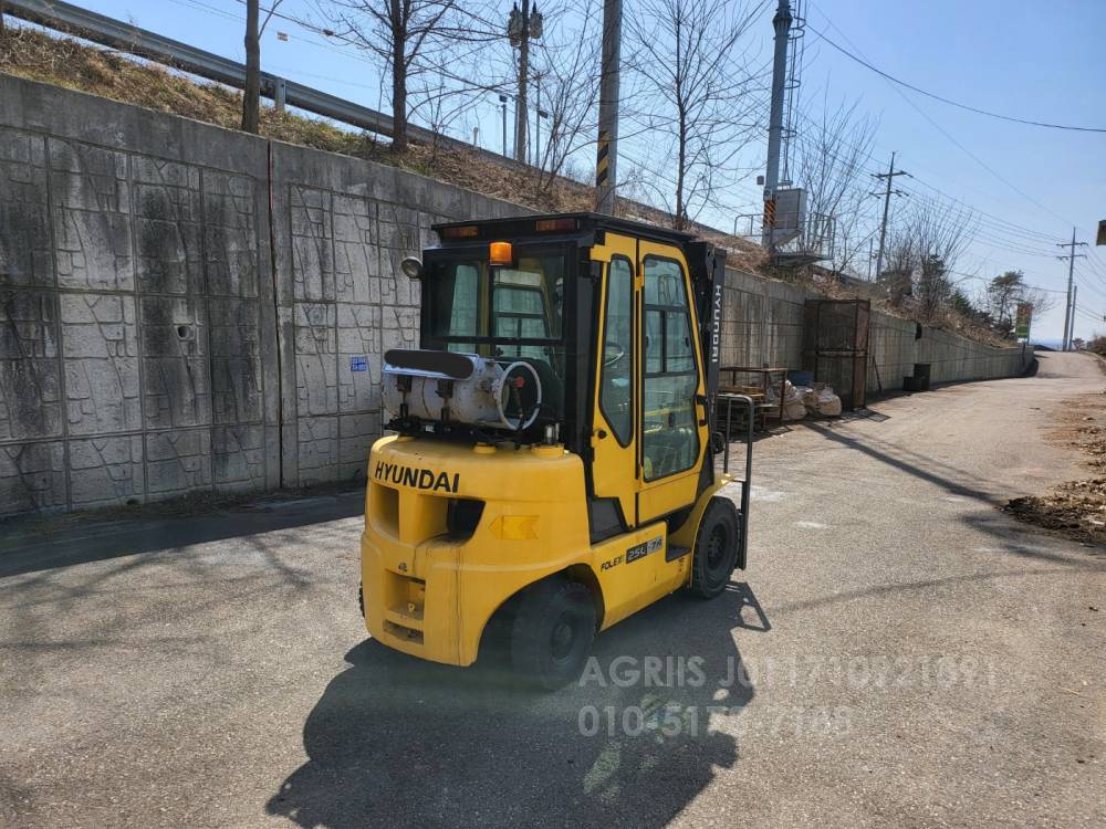 Hyundai Forklift 중고지게차 현대 포렉스 25L-7A  LPG 지게차 자동발캐빈통타이어  사진 6