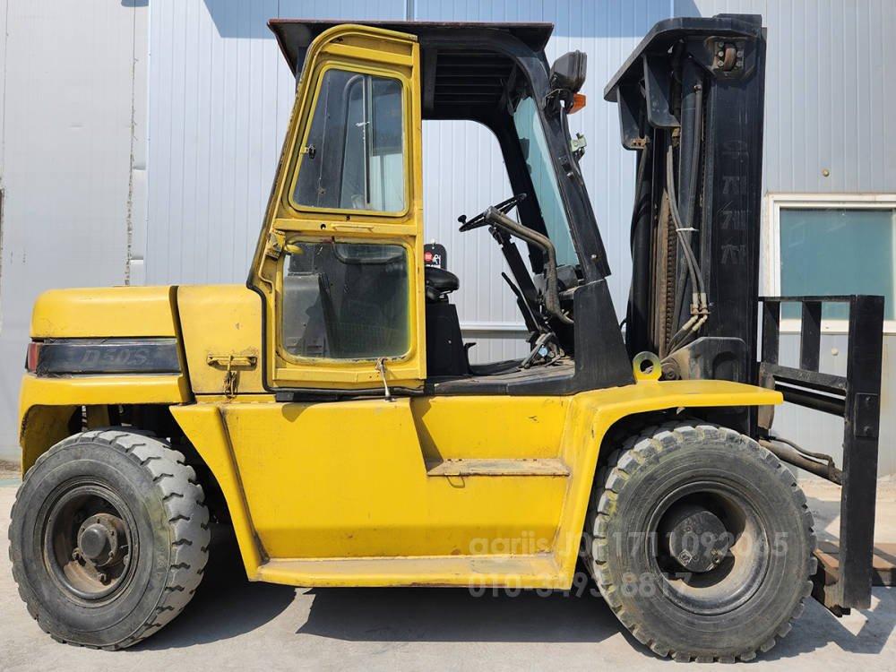  Forklift D50S  측면