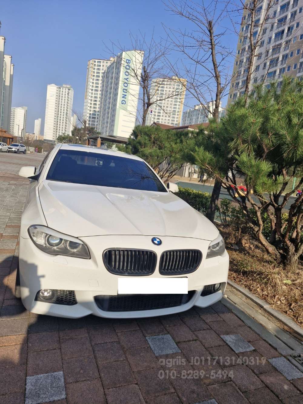   bmw528i승용차  측면