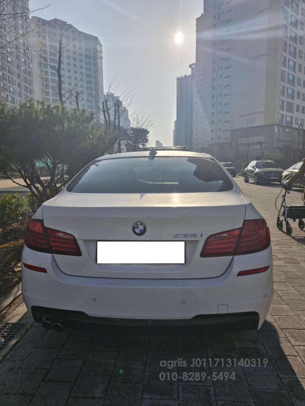   bmw528i승용차  운전석