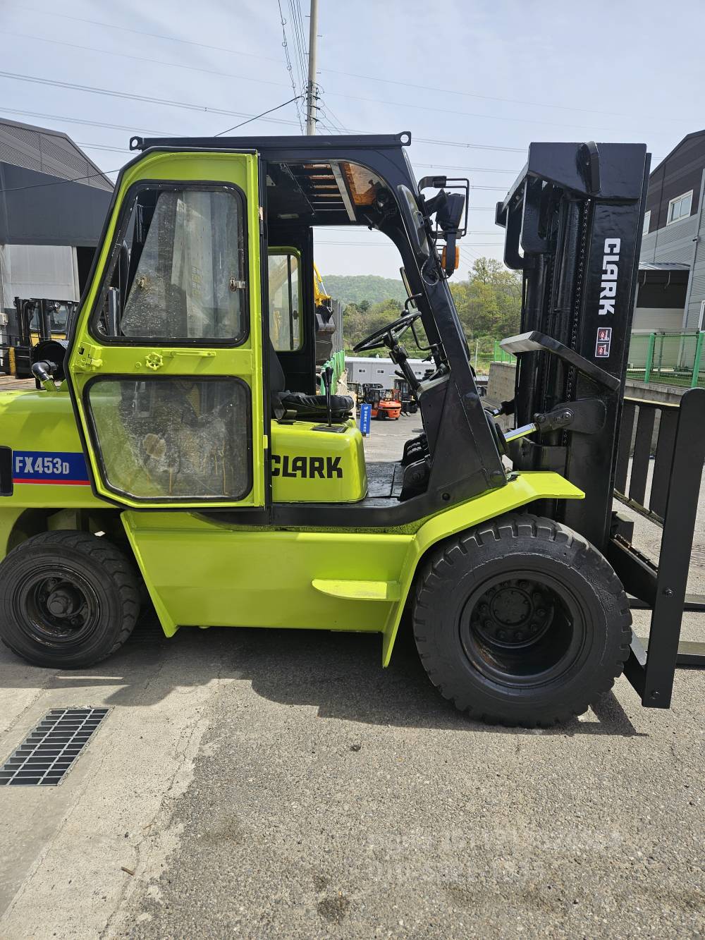 Clark Forklift 클라크4.5톤중고지게차  엔진내부