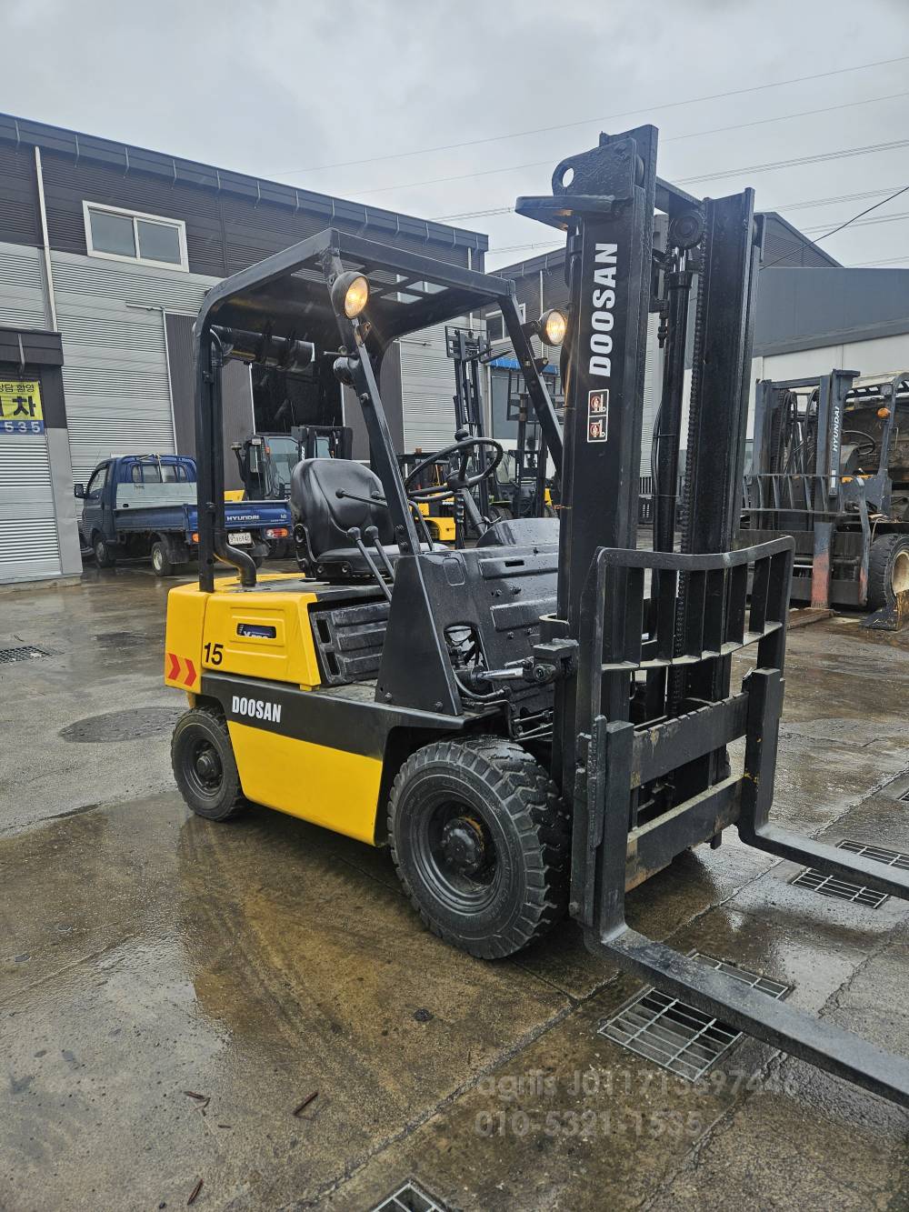 Doosan Forklift 두산1.5톤중고지게차  운전석