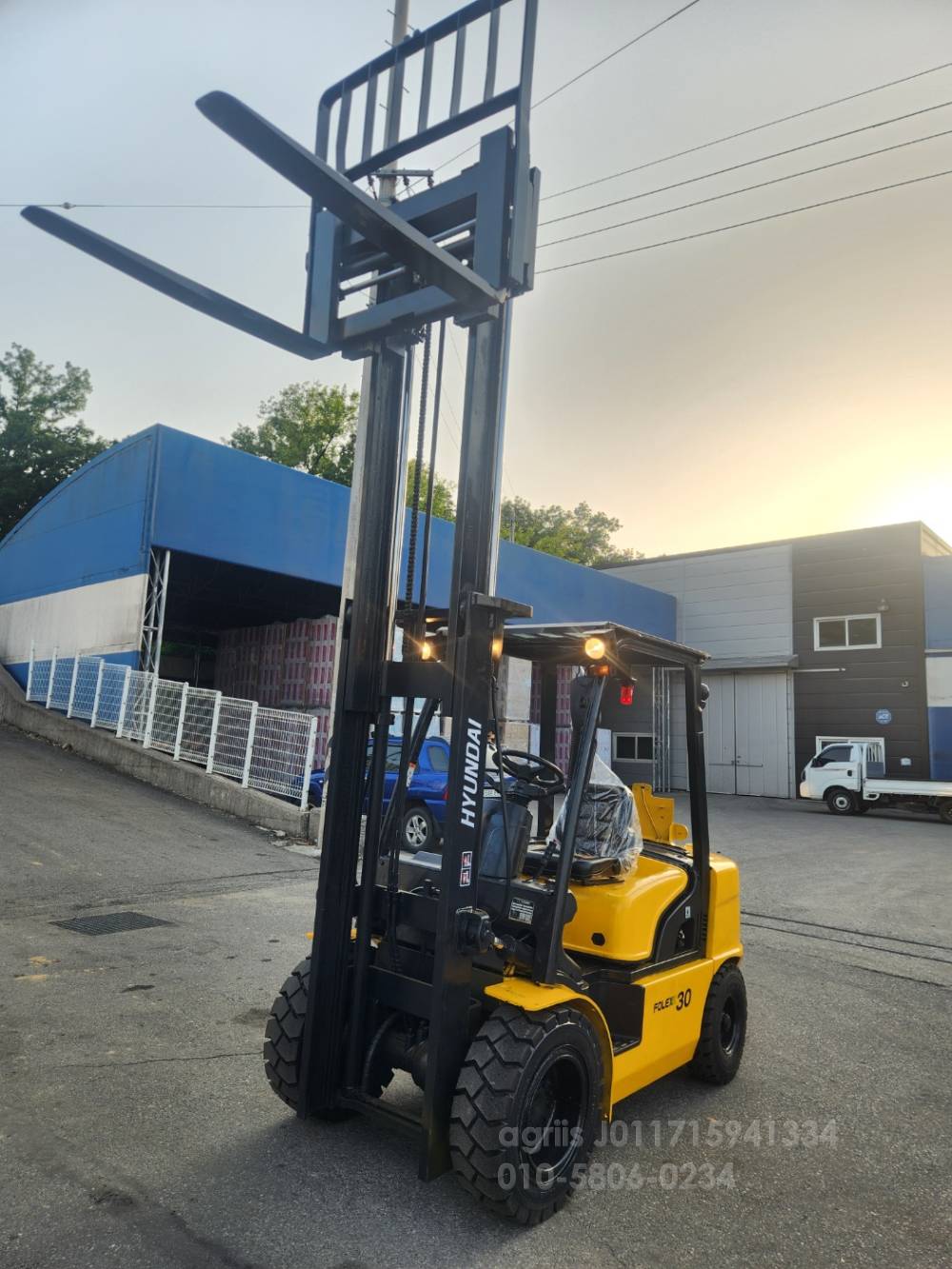 Hyundai Forklift 포렉스 3톤 자동발 지게차  사진 6