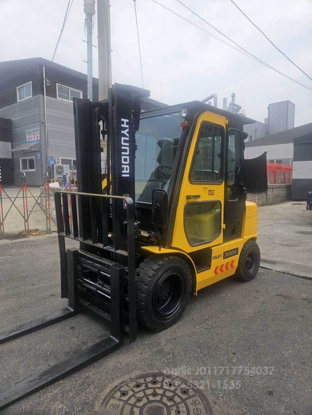 Hyundai Forklift 포렉스2.98톤풀옵션지게차  앞좌측면