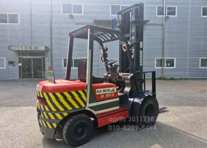 Kukje Forklift 삼익3톤 3단마스타풀옵션 7미터 상승  운전석