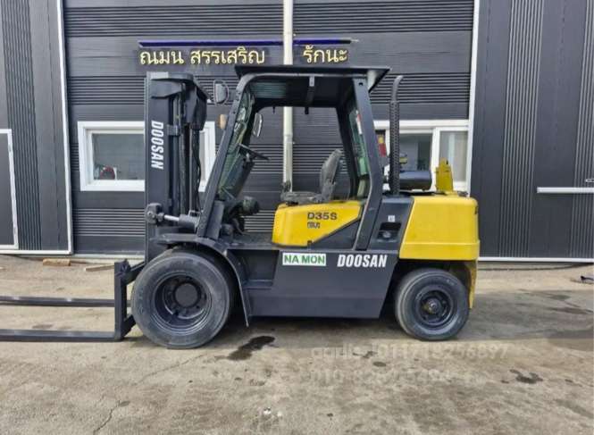 Kukje Forklift 두산3.5톤디젤지게차 자동발  측면