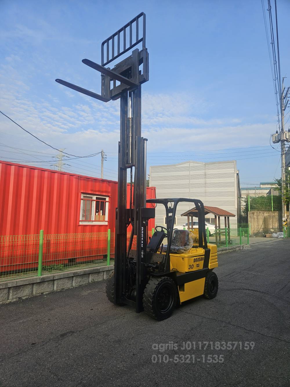 Doosan Forklift 두산LD3톤3단사이드쉬프트중고지게차  앞좌측면