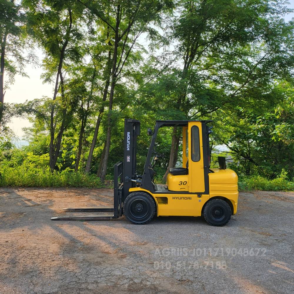 Hyundai Forklift 중고지게차 현대 HDF30-II  디젤 지게차  운전석