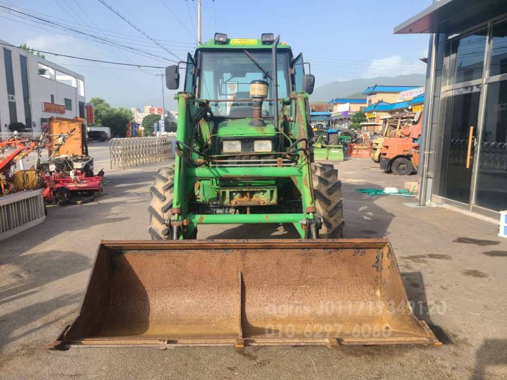 JohnDeere Tractor 5420 (75hp) 앞좌측면