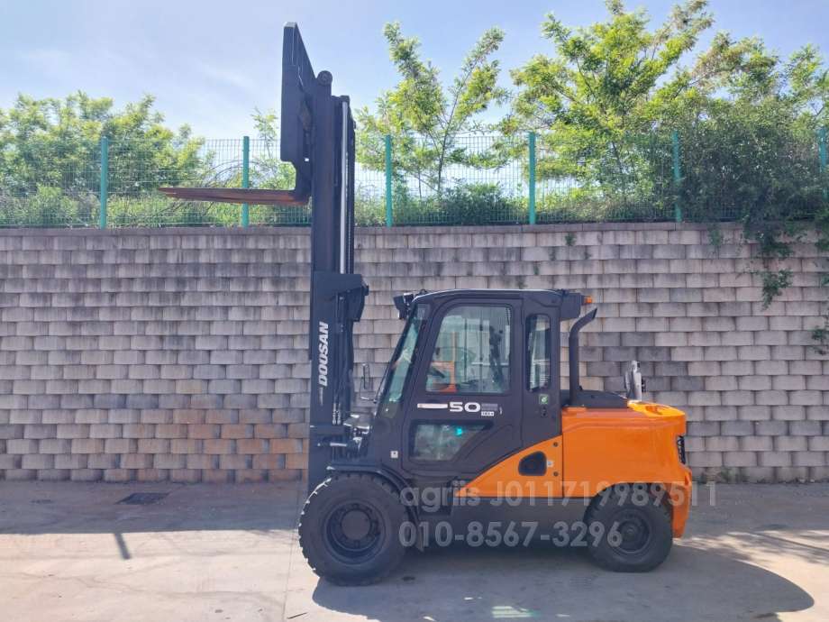 Doosan Forklift D50SE-7  엔진내부