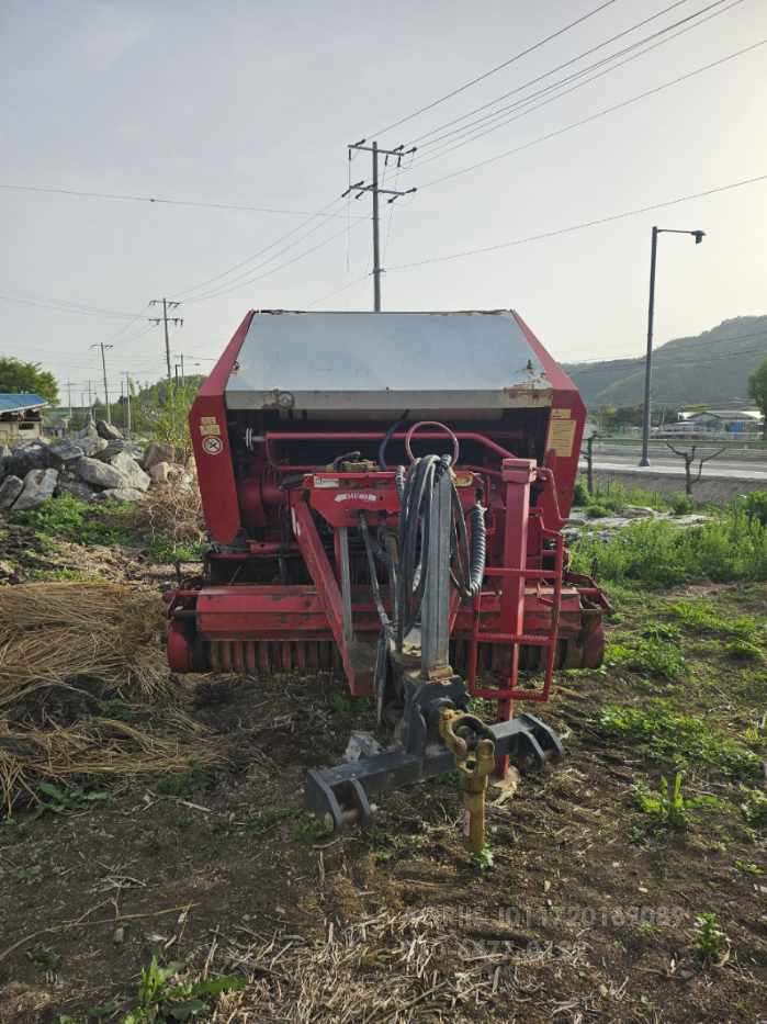 웰거 원형베일러 rp235 뒤우측면