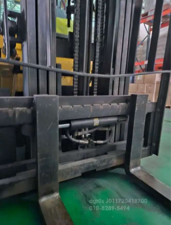 Kukje Forklift 현대포렉스2.5톤3단마스타사이드쉬프트  뒤우측면