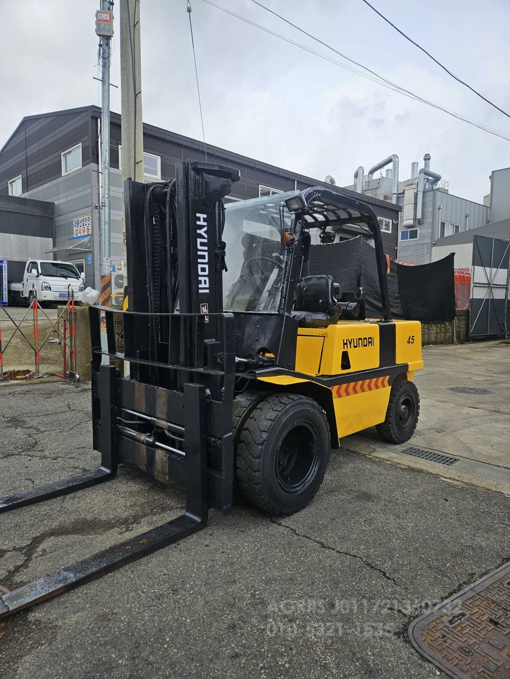 Hyundai Forklift 현대 PF4.5톤 자동발중고지게차   앞좌측면